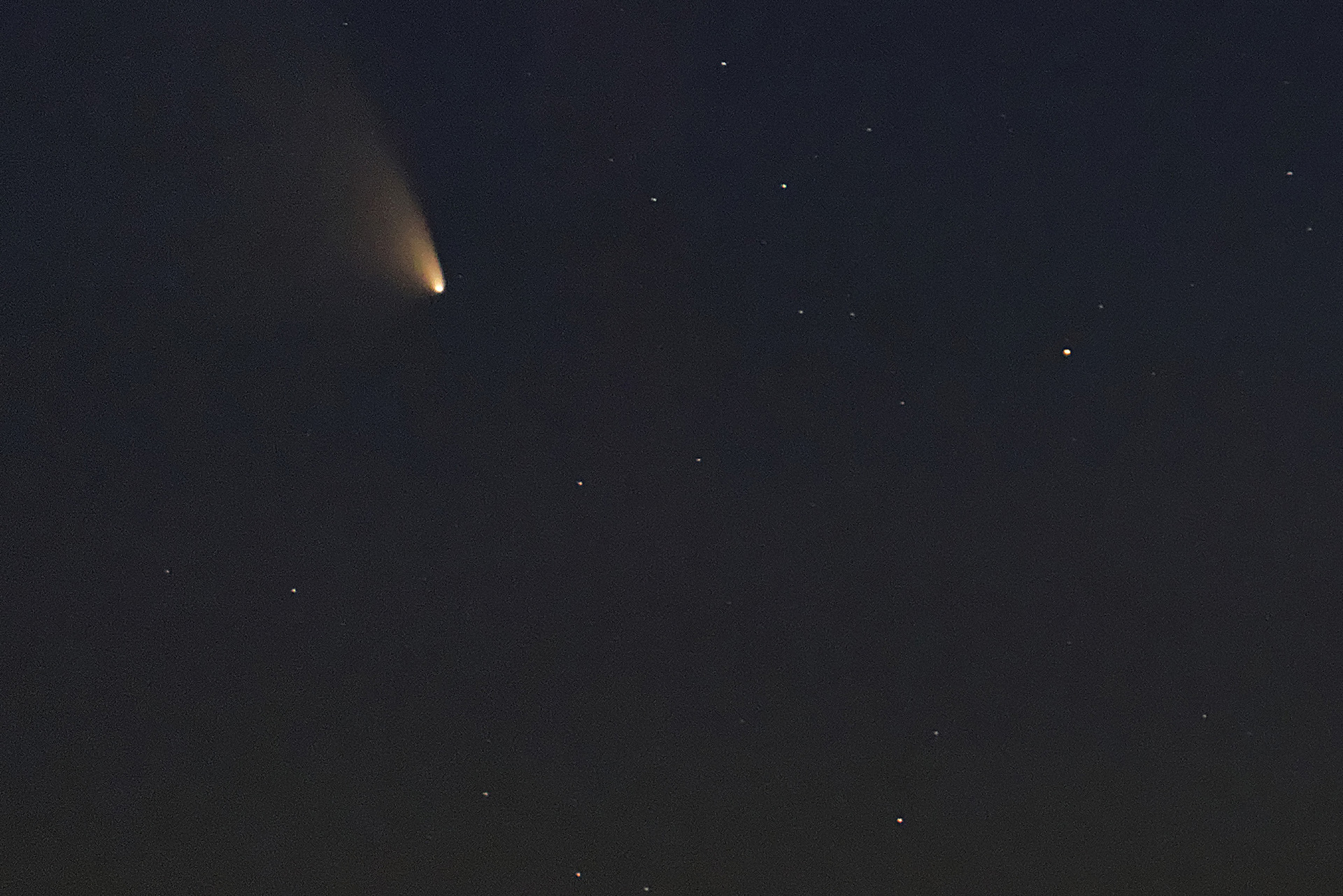 Komet C/2011 L4